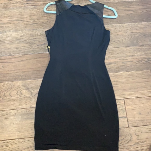 Guess dress - Picture 5 of 5